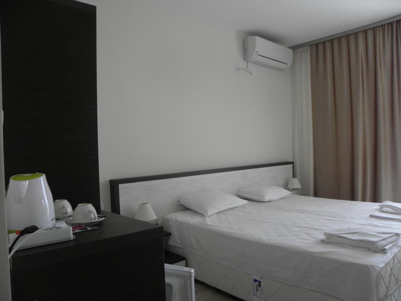 Hypnotic Complex Hotel Nesebar Buitenkant foto